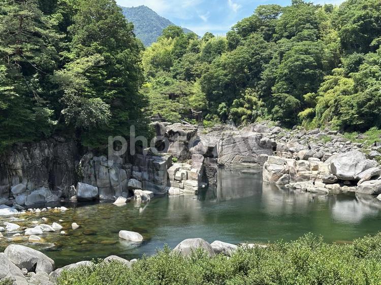 晴天　岩　川　自然　寝覚ノ床　 寝覚ノ床,晴天,景色の写真素材