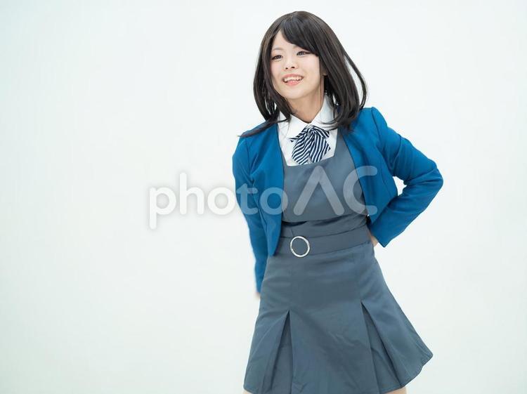 12：ダンスの撮影をする女子高生 女性,女子高生,高校生の写真素材
