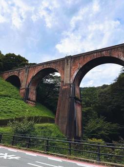 めがね橋 めがね橋 めがね橋,碓氷峠,廃道の写真素材