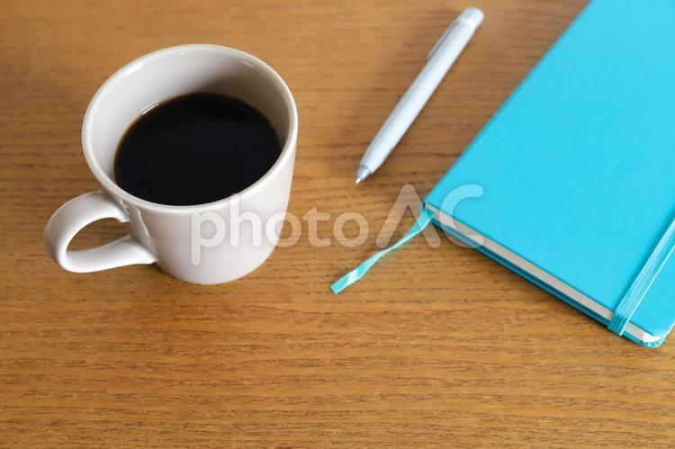 コーヒーと手帳　ビジネスイメージ コーヒー,ホットコーヒー,珈琲の写真素材