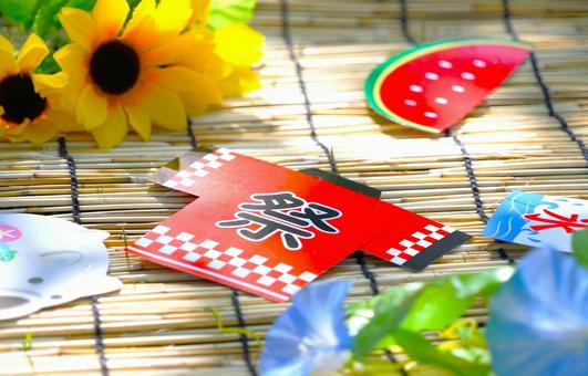 夏の花&夏のアイテム(斜め) 夏の花&夏のアイテム(斜め) ひまわり,朝顔,すだれの写真素材