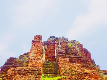 Ayutthaya ruins and sky, JPG