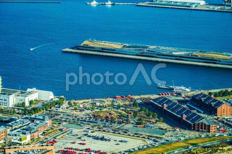 横浜ランドマークタワーからの景色 横浜,ビル群,みなとみらいの写真素材