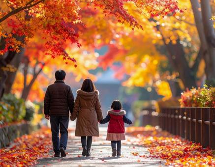 紅葉のトンネル 紅葉のトンネルの写真