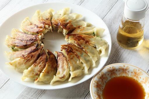Roasted dumplings, JPG Roasted dumplings, gyoza, grilled dumplings, dumplings, JPG