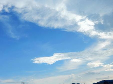 【空の写真】秋空 【空の写真】秋空 秋空,空,雲の写真素材