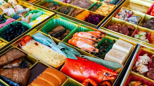 おせち料理の重箱と正月の豪華な盛り合わせ おせち,おせち料理,正月の写真素材