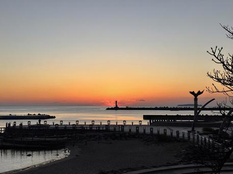 熱海〜かわたれ時〜ver.9 日の出,テキストスペース,朝日の写真素材