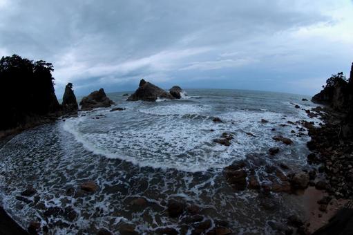 笹川流れ 笹川流れ,日本海,奇岩の写真素材