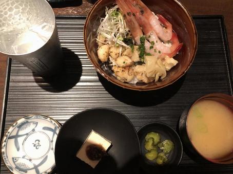 海鮮丼 海鮮丼の写真
