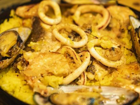 魚介の旨味あふれる本格パエリア パエリア,料理,シーフードの写真素材