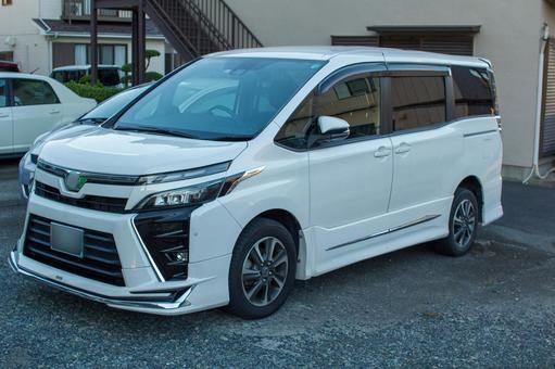 Minivan white Minivan white