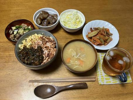 手作りご飯 手作りご飯 食事,定食,おうちごはんの写真素材