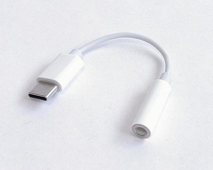 音声変換ケーブル2 usbーc,3.5mm,イヤホンジャックの写真素材