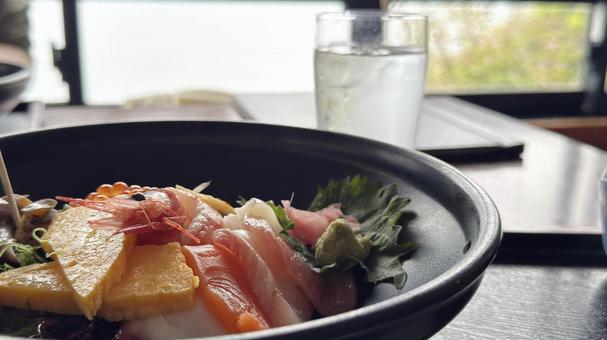 新鮮な刺身盛り合わせ 江の島,昼飯,寿司の写真素材