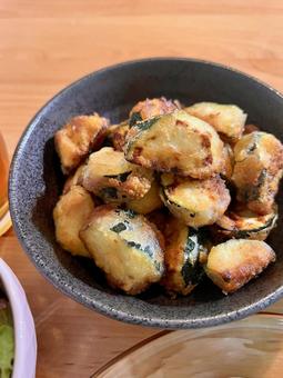 ズッキーニの唐揚げ ご飯,夜ごはん,晩ごはんの写真素材