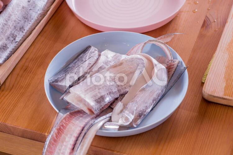 魚の三枚卸し 魚,三枚おろし,捌くの写真素材