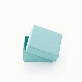 エメラルドグリーンの箱 エメラルドグリーンの箱 箱,エメラルドグリーン,小箱の写真素材