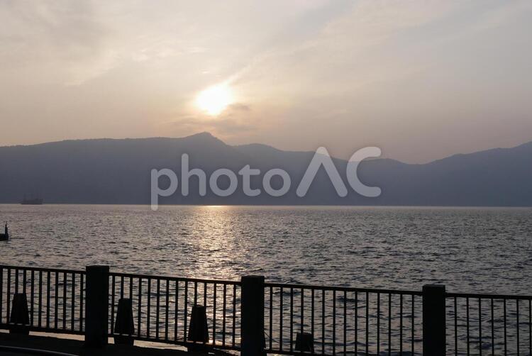 箱根の夕日、相模湾 景色,風景,海の写真素材