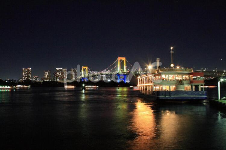 東京・お台場の夜景 お台場,夜景,レインボーブリッジの写真素材