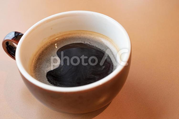コーヒー(その４) 検索単語/コーヒー　クリエイター名/YUTO@PHOTOGRAPHER ブラックコーヒー,ドリップコーヒー,コーヒーの写真素材