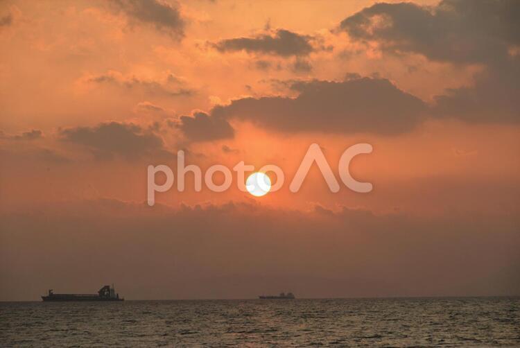 お正月の夕景 夕景,夕日,太陽の写真素材