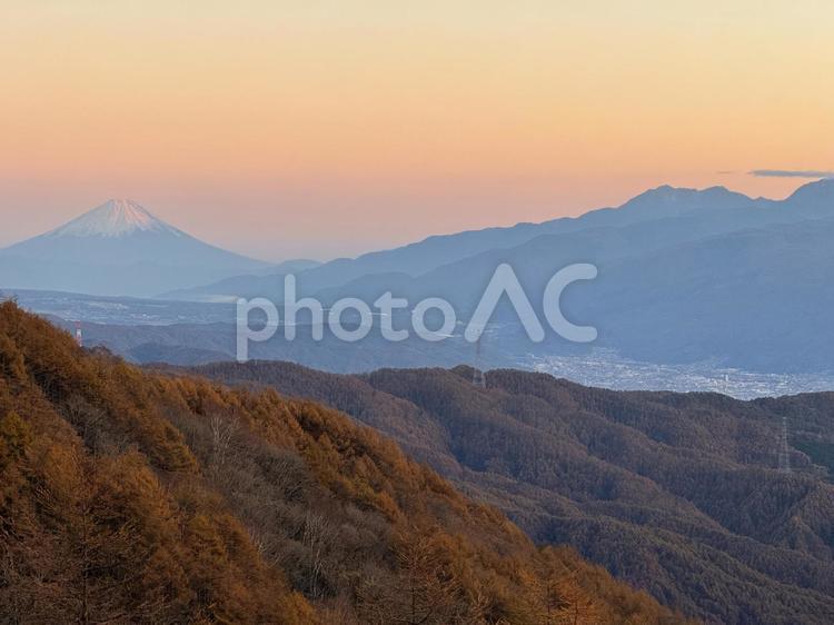 夕暮れの富士山と諏訪湖 夕方,夕暮れ,sunsetの写真素材