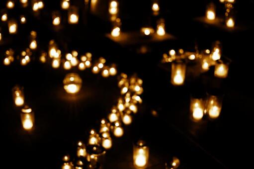 無数の灯りが織りなす光の道 キャンドル,ライトアップ,イルミネーションの写真素材