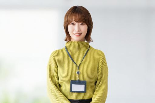 笑顔の女性・ビジネスウーマン 笑顔の女性・ビジネスウーマン 女性,笑顔,微笑むの写真素材