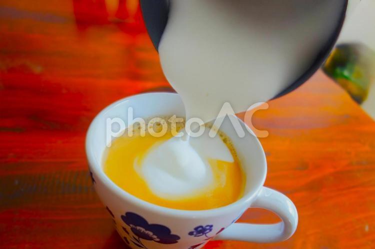 おうちカフェ おうちカフェ カフェ,ラテ,カプチーノの写真素材