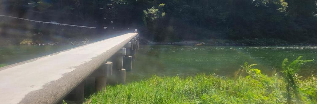 Summer sunken bridge, JPG