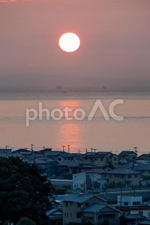 ［兵庫県淡路市］淡路島｜朝日｜大阪湾 淡路島,日の出,朝日の写真素材