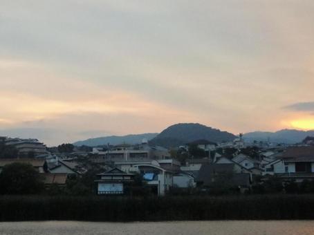 夕焼けの始まり 夕焼けの始まりの写真