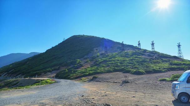 毛無峠から見る毛無山 毛無峠から見る毛無山 山,登山,景色の写真素材