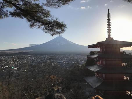 新倉山 新倉山 富士山,五重塔,新倉山浅間神社の写真素材