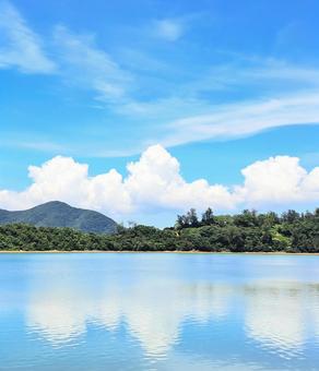 White clouds reflected in the sea, JPG