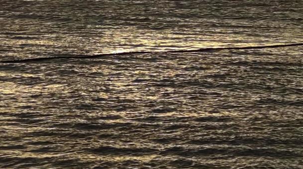 夕焼けの海 夕焼けの海の写真