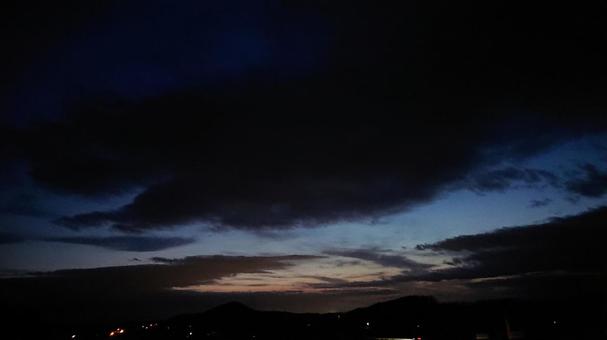 秋の夕暮れ 秋の夕暮れの写真