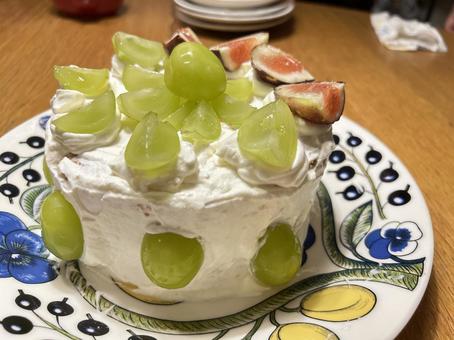 手作りケーキ マスカット イチジク 秋 手作りケーキ マスカット イチジク 秋 の写真