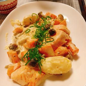 サーモンのクリーム煮 サーモン,クリーム煮,ジャガイモの写真素材