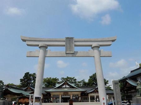 【風景写真】廣島護国神社の風景 廣島護国神社,護国神社,社殿の写真素材