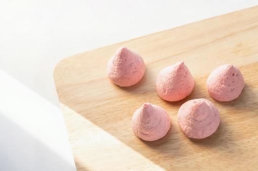 メレンゲクッキー2 メレンゲクッキー2 メレンゲクッキー,手作り,お菓子の写真素材