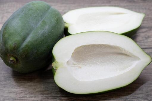 青パパイヤ 青パパイヤ,パパイヤ,グリーンパパイヤの写真素材