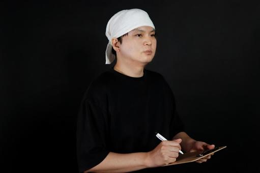 白い頭巾の男性 白い頭巾の男性の写真