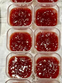 バイキング　一口サイズのパンナコッタ バイキング,一口サイズ,パンナコッタの写真素材