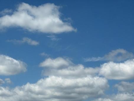 青空と白い雲 青空と白い雲の写真
