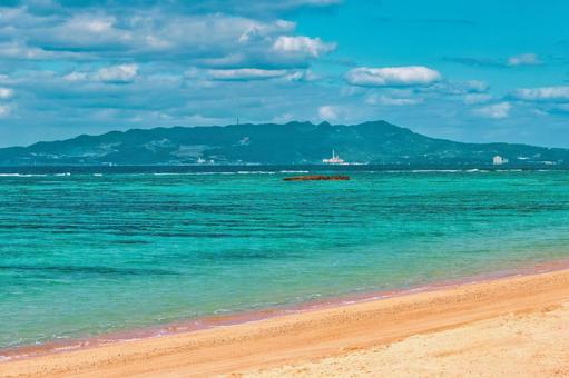 沖縄の海岸 沖縄,海岸,砂浜の写真素材