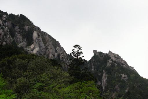 絶壁② 絶壁,岩山,奇岩の写真素材