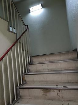 登り階段の写真