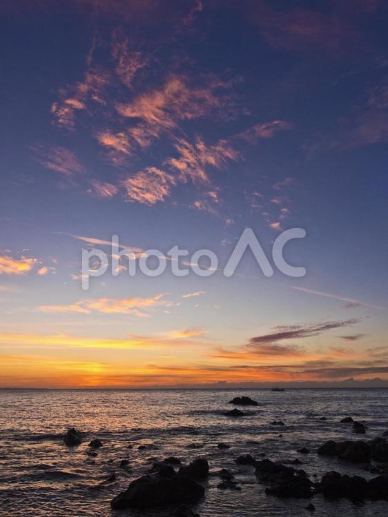 野北漁港から見る夕焼け 夕焼け,水平線,夕暮れの写真素材